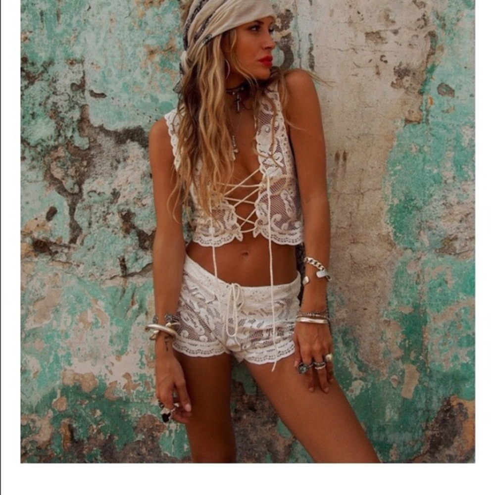 Rat and Boa Lace set